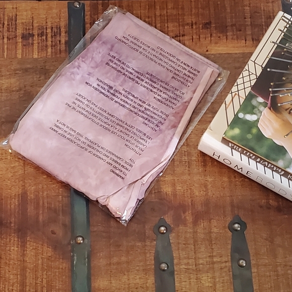 ๐ FINAL MARKDOWN - High Waistband Pink Tie Dye Yoga Leggings ๐ - Picture 5 of 9